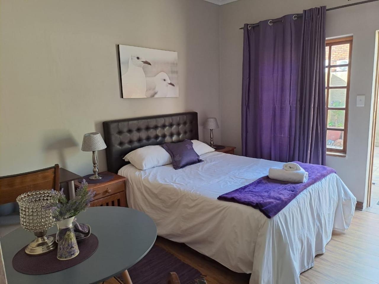 24 Onvrey 3 Star Guest House Boksburg Extérieur photo