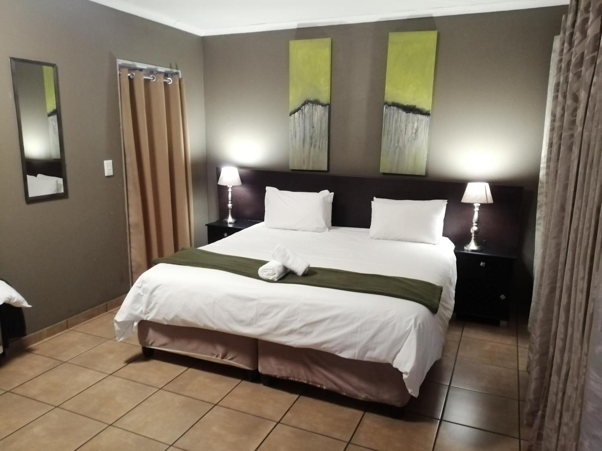 24 Onvrey 3 Star Guest House Boksburg Extérieur photo