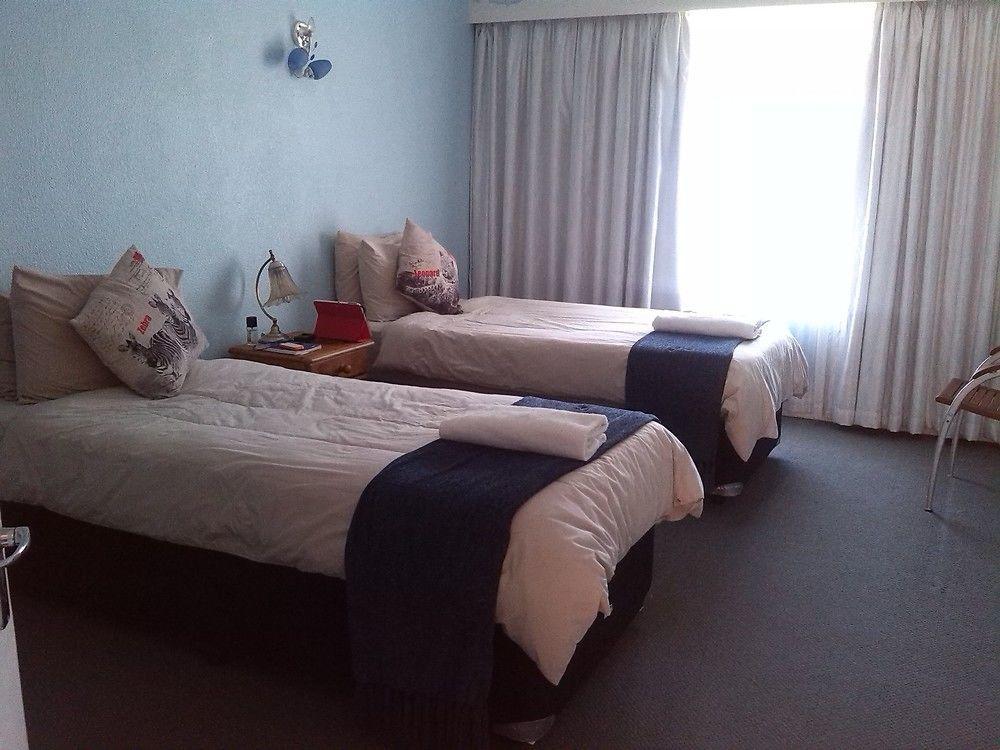 24 Onvrey 3 Star Guest House Boksburg Extérieur photo