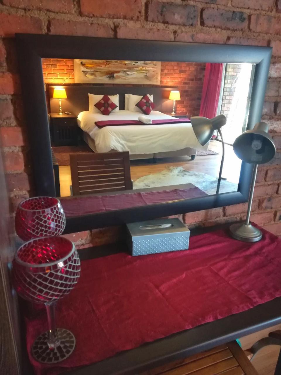 24 Onvrey 3 Star Guest House Boksburg Extérieur photo
