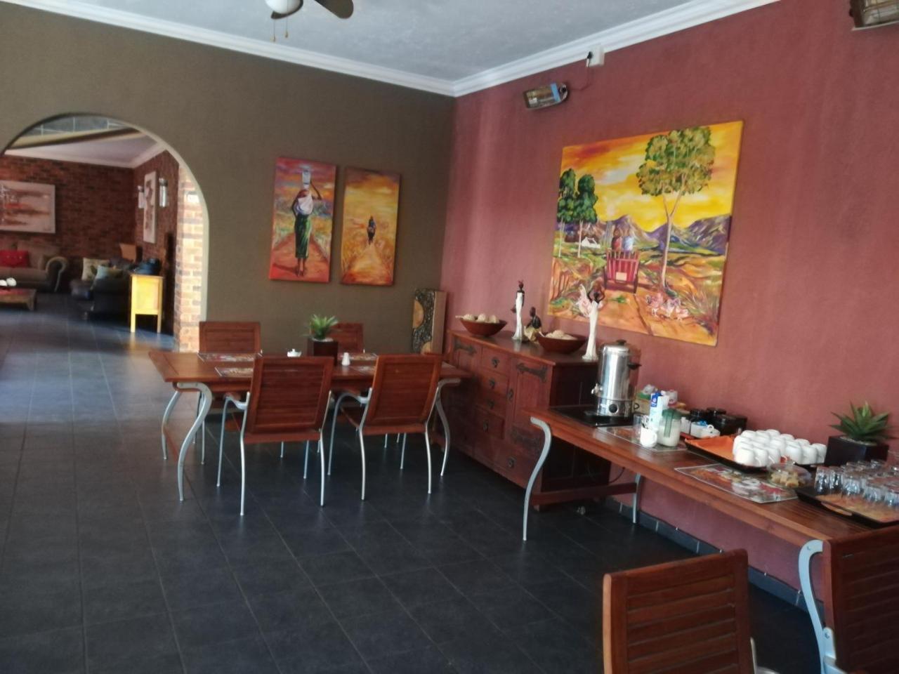 24 Onvrey 3 Star Guest House Boksburg Extérieur photo