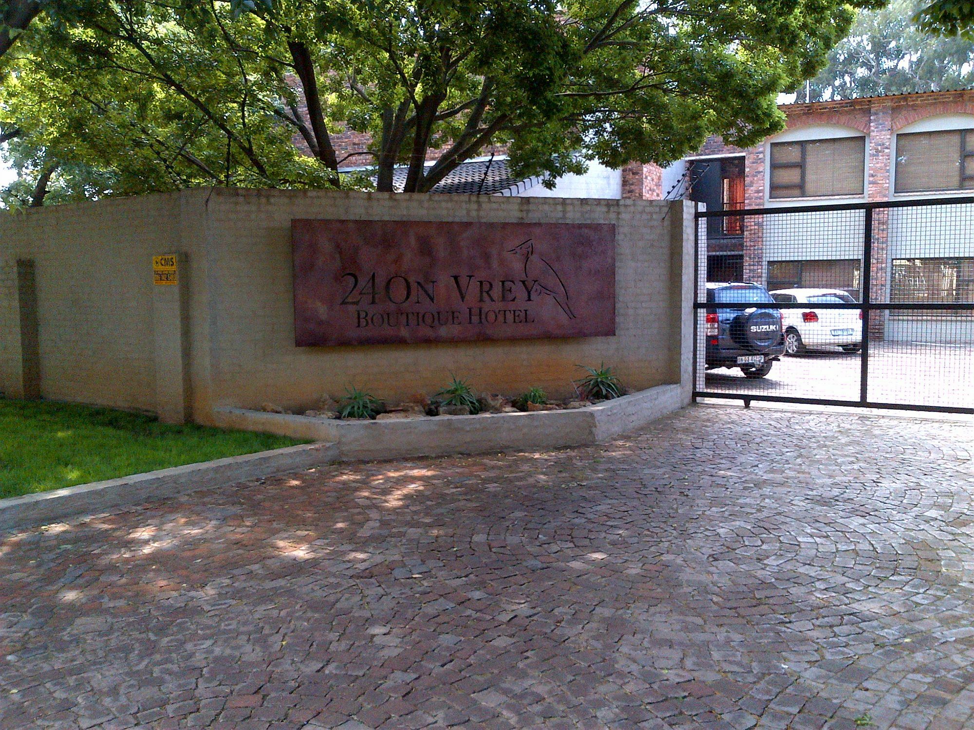 24 Onvrey 3 Star Guest House Boksburg Extérieur photo